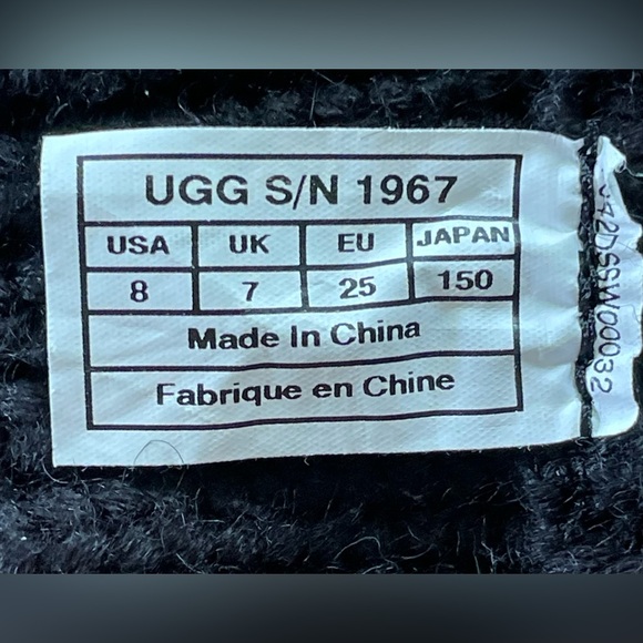 UGG sweater boots kids sz 8 - Picture 6 of 7